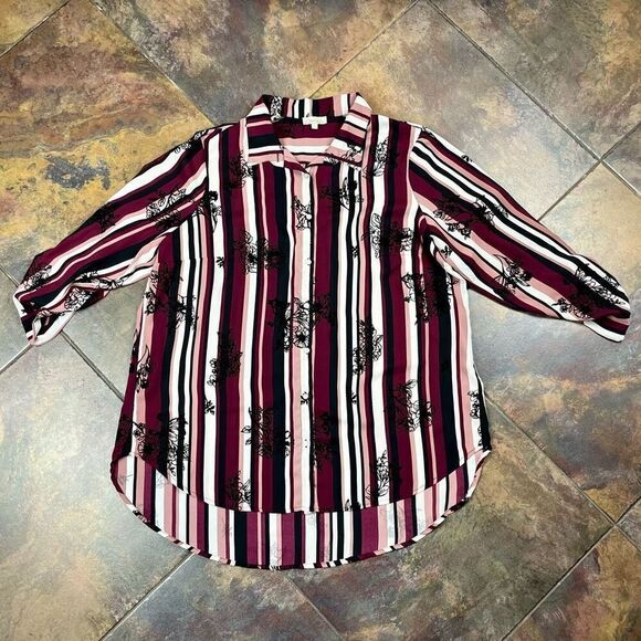 Chenault Women’s Floral Striped Button Down 2X - Picture 5 of 11